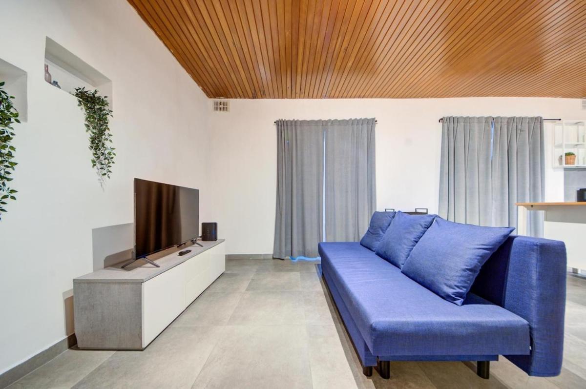 Casa Marisa St Julians Apartment