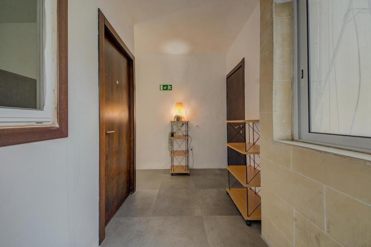 Casa Marisa St Julians Apartment